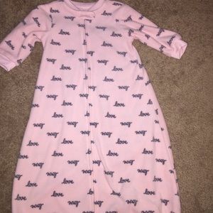 Zipper closed foot sleeper